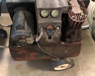 This compressor is in great shape and working order! Have hose and connections!