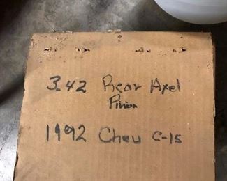 3.42 rear axle pinion for 1992 Chevy C-15