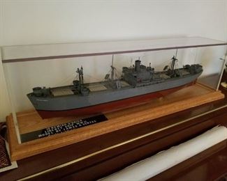 Overall 33" Hand made and painted Vintage model of the WWII Liberty Ship "Jeremiah O'Brien" plexi glass and wood case. 1/16" scale = 1'