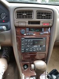 Center Console, CD Player, automatic on the floor, original purchase Ray Catena