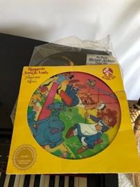 Raggedy Ann and Andy picture disc