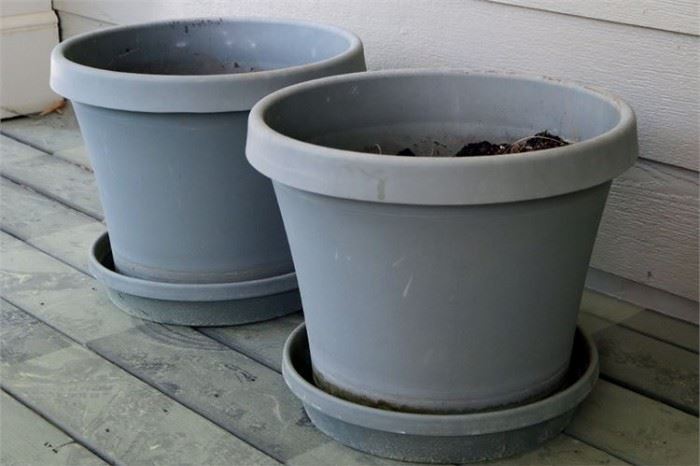 19. Pair of Flower Pots