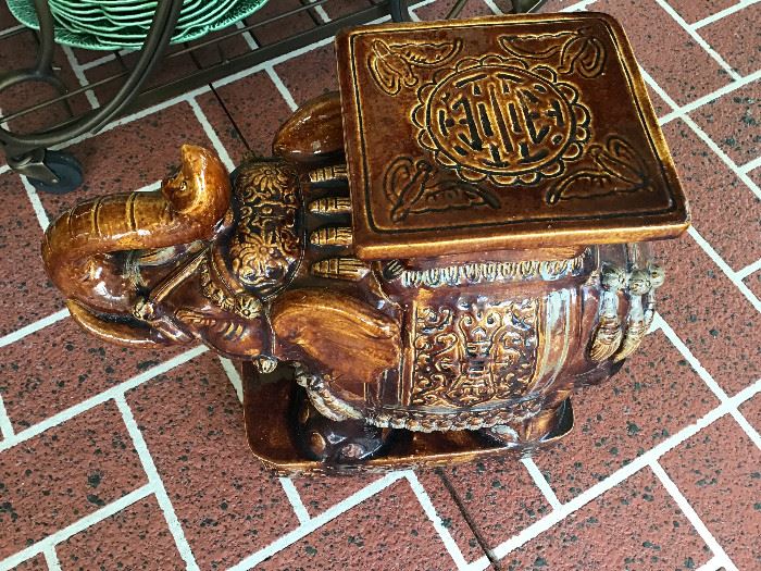 Bronze color Elephant plant stand