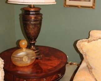 Round Wodden Pedesal Side Table with Lamp and Decanter and Art