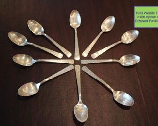 1939 Worlds Fair Teaspoon Set of 10