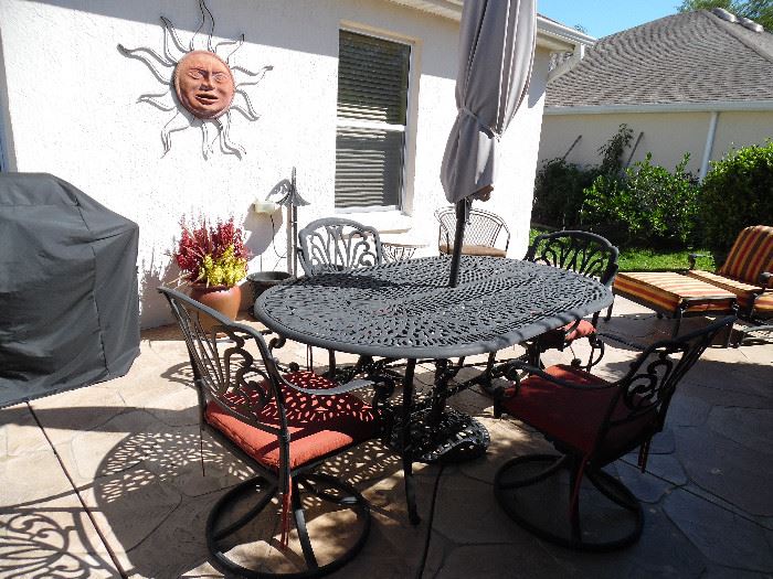 Dining Table, 4 Swivel Chairs, Umbrella & Stand