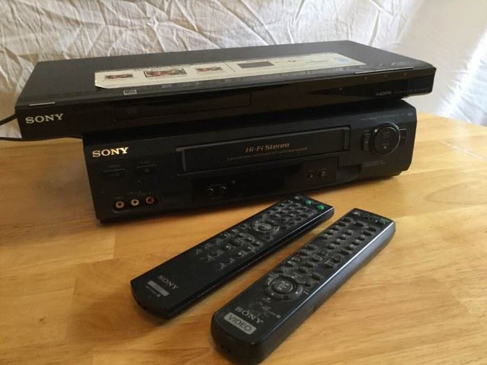Sony DVD & VHS Player https://ctbids.com/#!/description/share/135431