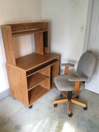Student Computer Desk & Chair https://ctbids.com/#!/description/share/135433