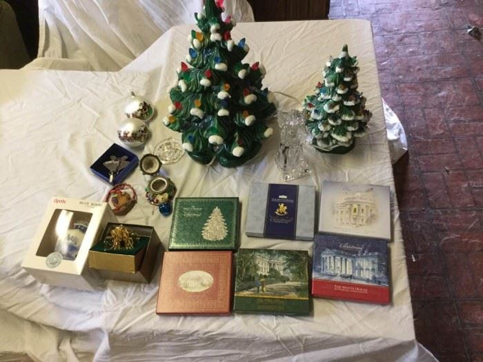 Christmas Collectables and Decoration https://ctbids.com/#!/description/share/135446