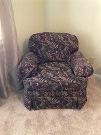 Upholstered side chair