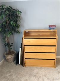 4 Drawer chest