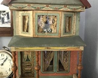  Antique doll house 