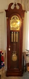 Huge and in great condition grandfather clock 