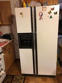 Kenmore 27 CFT Refrigerator 
