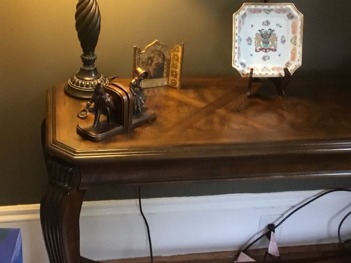 Console table