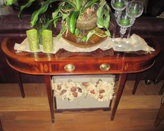 Sherrill Occasional CTH Masterpiece Collection Inlaid Accent Furniture Separates