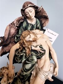 #4 - Giuseppe Armani / Florence Sculture d' Arte "La Pietà" #802 sculpture - limited edition 788/5000.