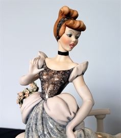 #11 - Giuseppe Armani / Florence Sculture d' Arte "Cinderella" #738 - from Disney's Cinderella. Limited edition 226/500. Hand signed by Giuseppe Armani.