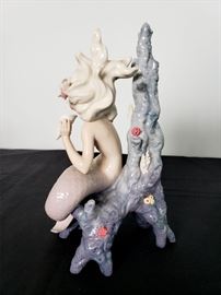 # 19 - Lladro #5785 "Ocean Beauty" mermaid figurine