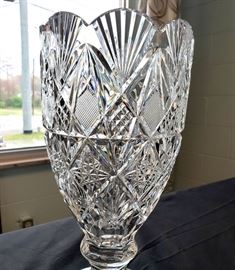#25 - Waterford Crystal 1997 Waterford Society "Sinclaire" vase #2 - limited edition 272/1000. Signed by designer Jim O'Leary 1998. (1 of 2 in the online auction)