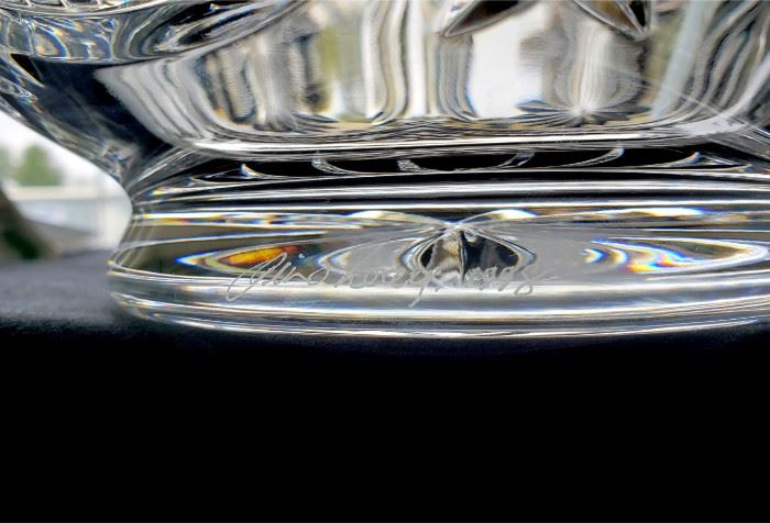 #26 - Waterford Crystal "Winter Wonderland" bowl - from the Designer's Gallery Collection. Limited edition 579/2500. Signed by designer Jim O'Leary 1998.