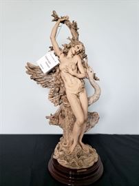 #36 - Giuseppe Armani / Florence Sculture d' Arte "Leda and the Swan" #1012 figurine - limited edition 799/1500.