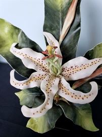 #41 - Cybis "Golden Clarion - Lily" porcelain sculpture - limited edition 89/100. Made between 1961-1970, only 100 of these beautiful flowers were made. This is a rare chance to own this beautiful and hard to find piece.