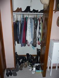 Women's Clothing & Shoes