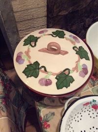 Grape Design Lidded Haeger Pot, Enameled Colander