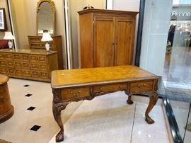 Executive Conference Desk - excellent condition!