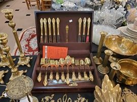 24K Gold Electroplate Silver Plate & Stainless Steel.