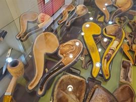 Extensive pipe collection. These are high end pipes that have been stored for 14 years. Included are Turkish block meerschaum with styles of eagle claw, mermaid, dragon, lion, turtle top, floral and others. Some of the brands include CAO, Alpha, Masto de Papa, Paykoc, Bjarne and others. Theses pipes have been smokes and have great patina. 