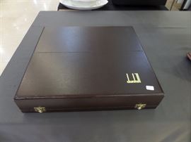 Dunhill folding pipe case holds 12.