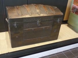 Vintage Trunk
