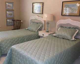 Twin wicker beds
