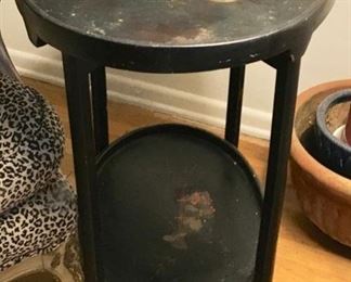 Lacquer Occasional Table with lower shelf (folding stand, Tray Top)