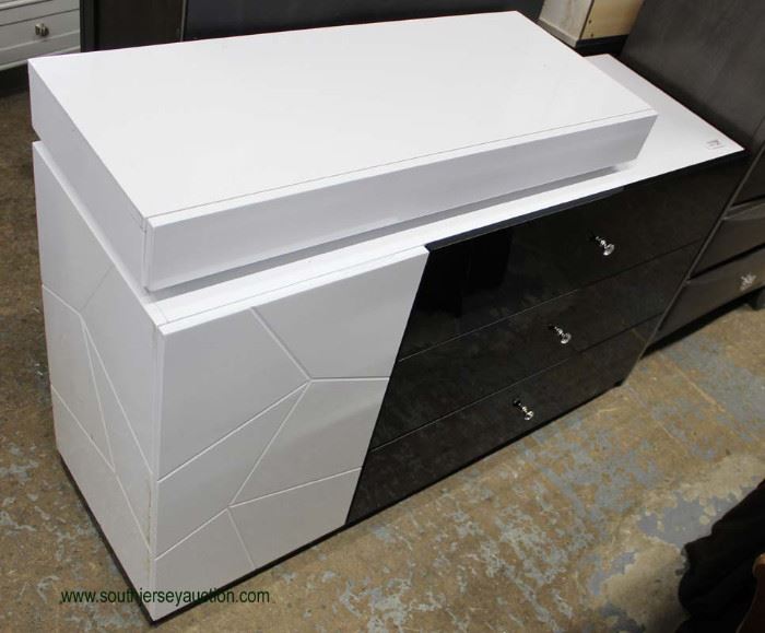 NEW Cool Modern Design Black and White Lacquer Style Chest
Located Inside – Auction Estimate $200-$400