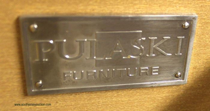 NEW Contemporary “Pulaski Furniture” 2 Drawer Decorator Night Stand with Mirror Accents
Located Inside – Auction Estimate $50-$100