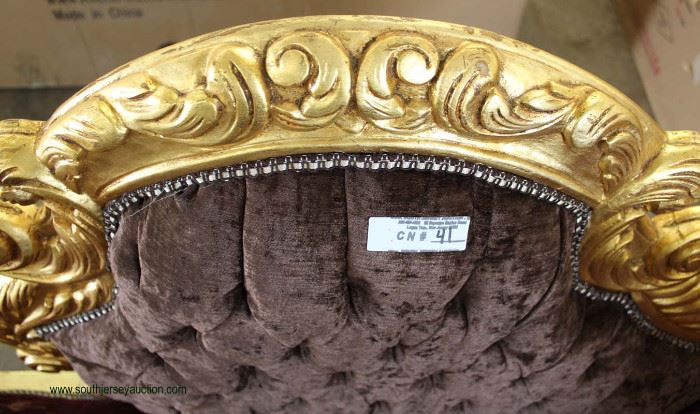 French Style Carved Gold Painted Base Upholstered Chaise Lounge
Located Inside – Auction Estimate $100-$300