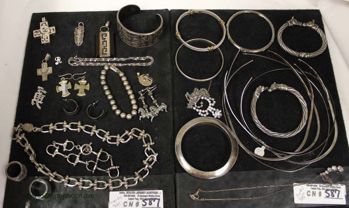 Large Selection Estate Sterling and Costume Jewelry
Located Inside – Auction Estimate $10-$50
