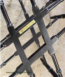 Decorator “Ethan Allen Furniture” Oval Serving Table
Auction Estimate $100-$200 – Located Inside