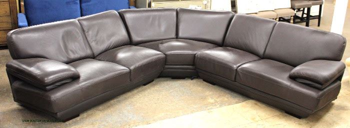 LIKE NEW 3 Piece Contemporary Leather “Creative Furniture Inc.” Sectional Sofa Set
Auction Estimate $300-$600 – Located Inside