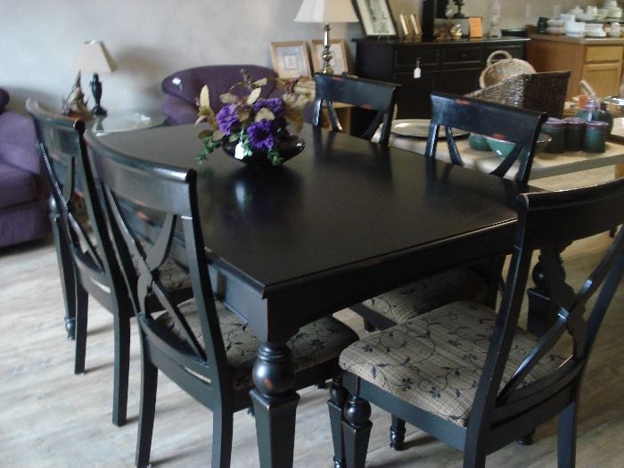 Black wood dining room table 6/chairs
