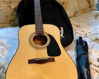 Fender DG-8s