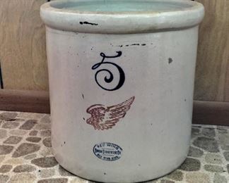 Very nice Redwing No. 5 crock