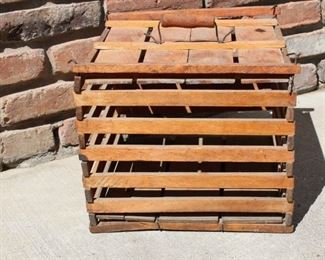 Vintage poultry carrier 