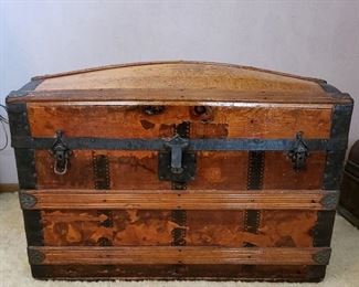 Vintage steamer trunk 