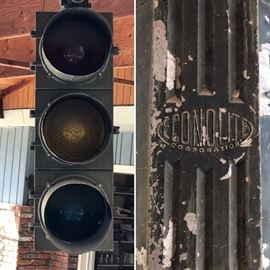 Vintage Econolite full size traffic signal