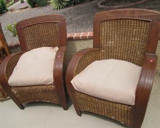 2-Lounge Chairs