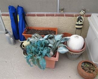 Garden Supplies & Pots for Planting